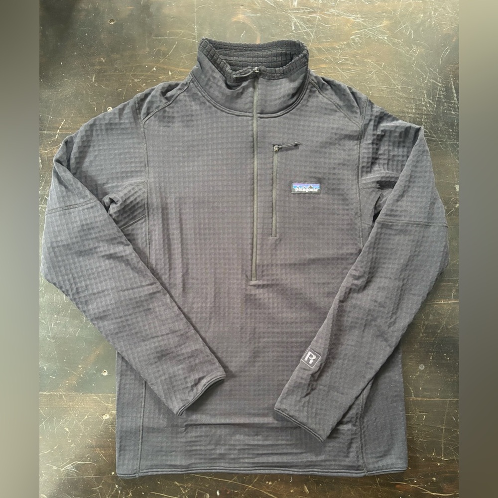 Patagonia Men's Gray Pullover Jacket